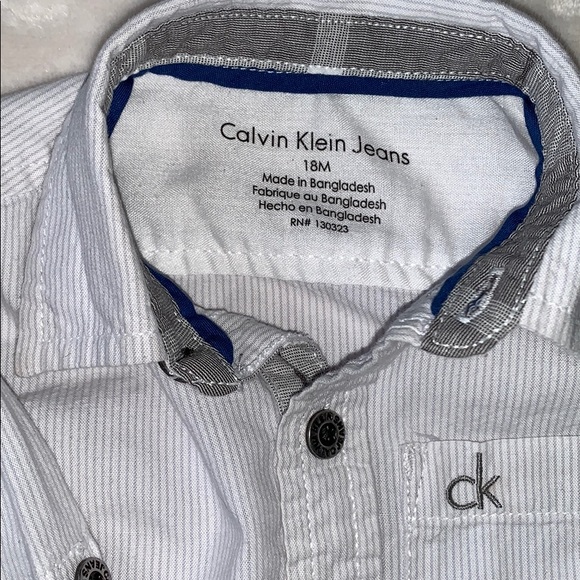 Boys Calvin Klein button down gray white shirt 18M - Picture 4 of 10